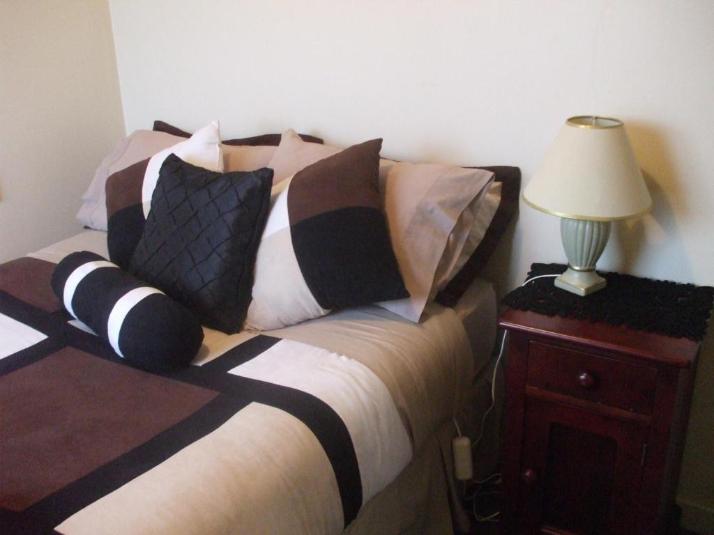Elizabeth Court Bed And Breakfast Timaru Bilik gambar